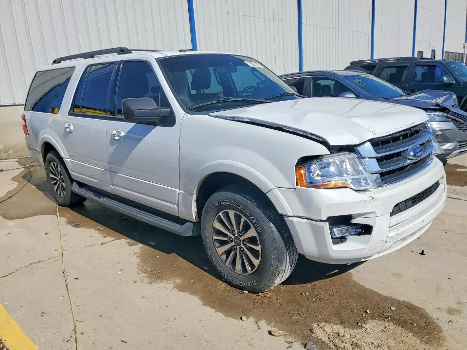 2017 FORD EXPEDITION EL XLT  