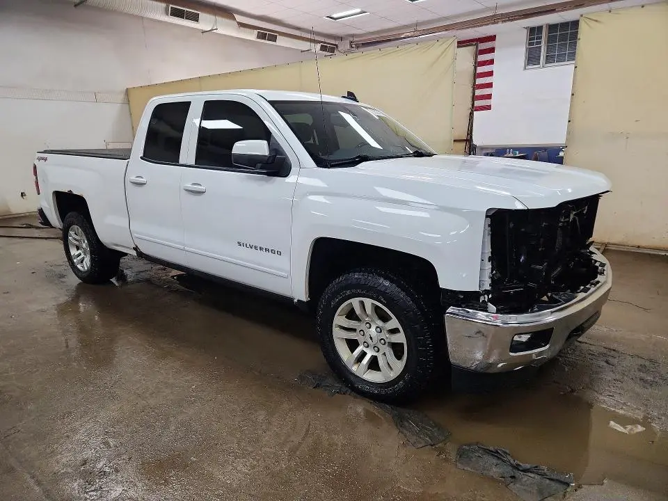 2015 CHEVROLET SILVERADO K1500 LT  