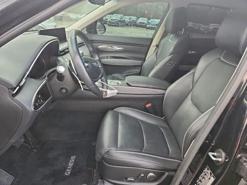 2022 GENESIS GV70 BASE  