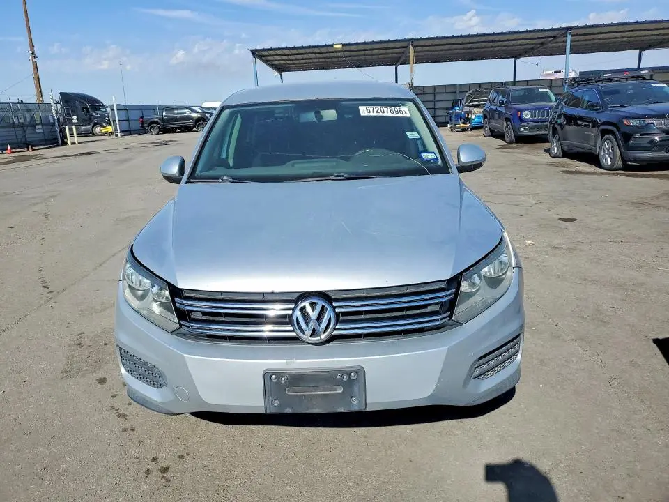 2014 VOLKSWAGEN TIGUAN S  
