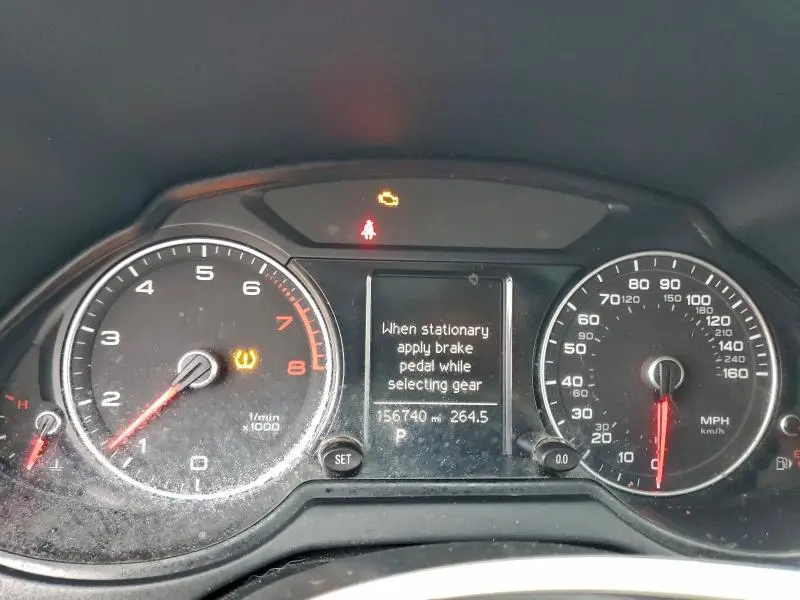 2013 AUDI Q5 PREMIUM  