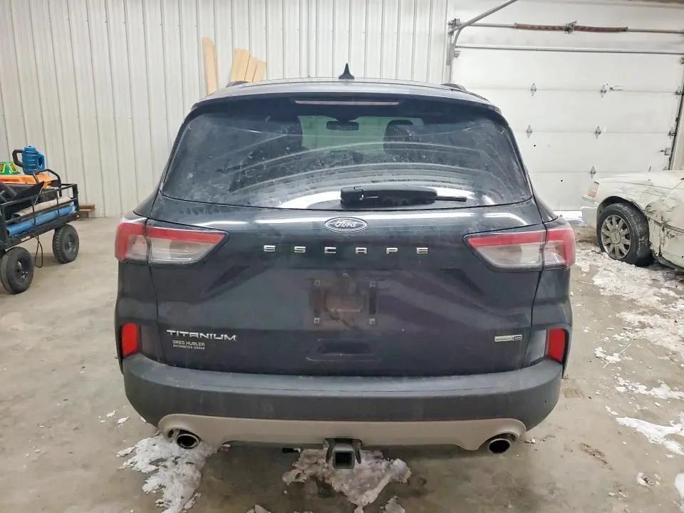 2020 FORD ESCAPE TITANIUM  