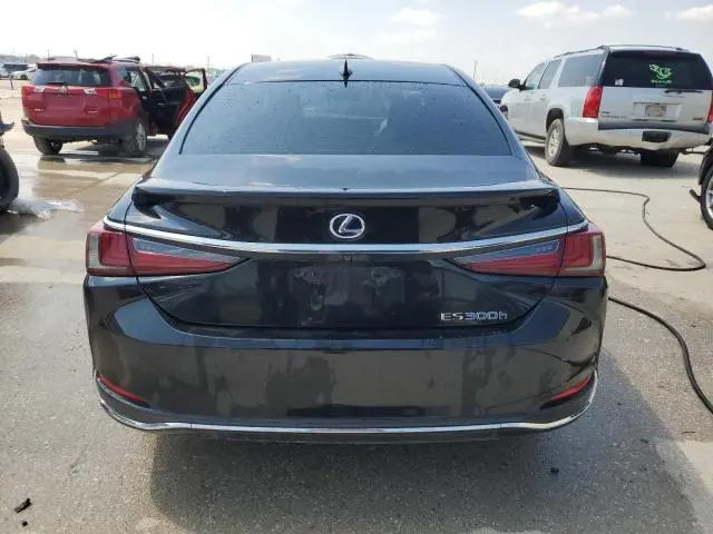 2019 LEXUS ES 300H LUXURY  