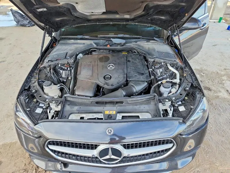 2022 MERCEDES-BENZ C 300  