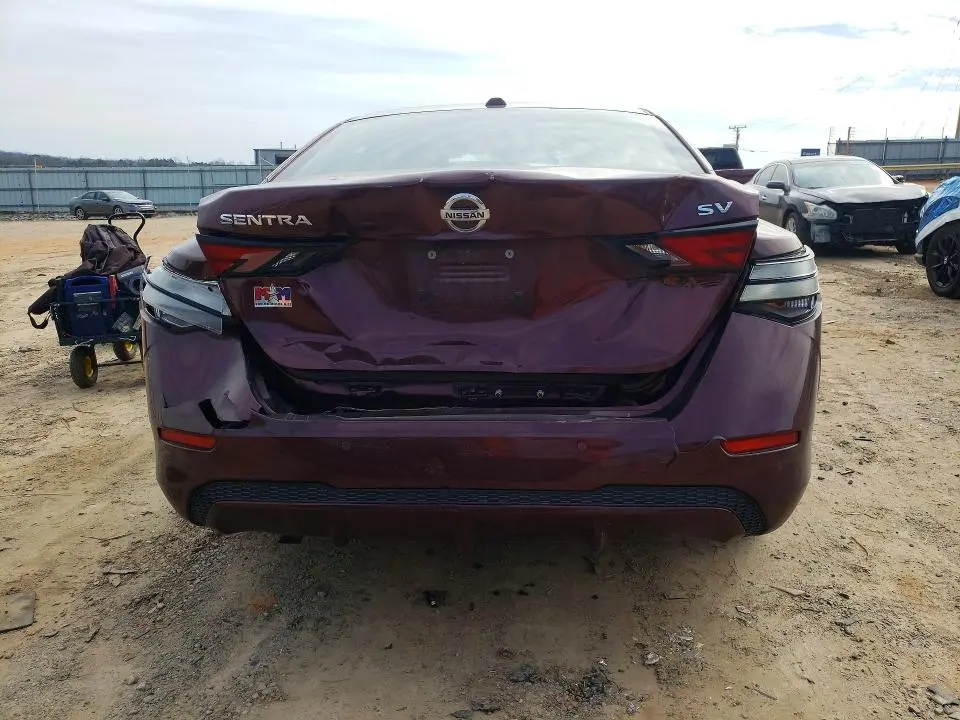 2021 NISSAN SENTRA SV  