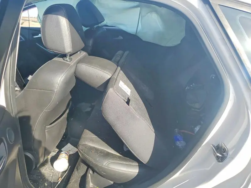 2012 FORD FOCUS TITANIUM  