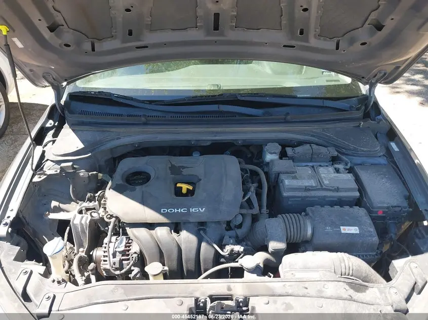 2018 HYUNDAI ELANTRA SE