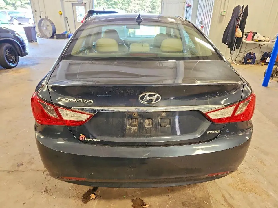 2013 HYUNDAI SONATA LIMITED  