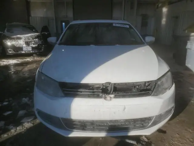 2014 VOLKSWAGEN JETTA SE  