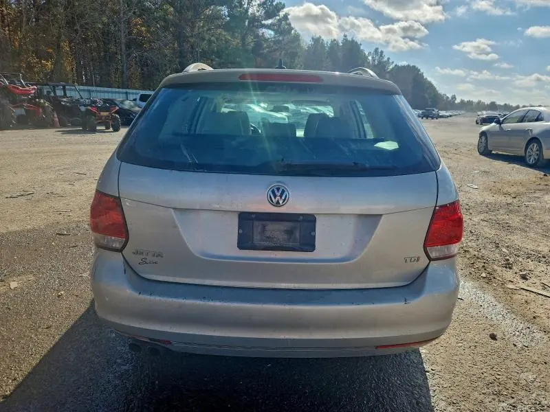 2011 VOLKSWAGEN JETTA TDI  