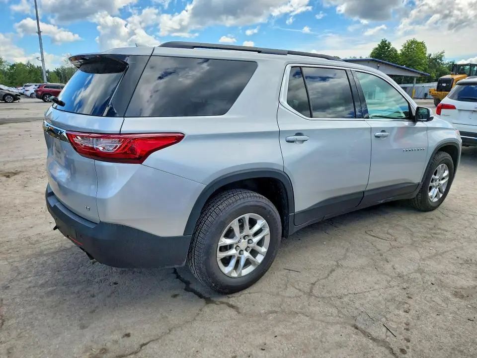2021 CHEVROLET TRAVERSE LT  