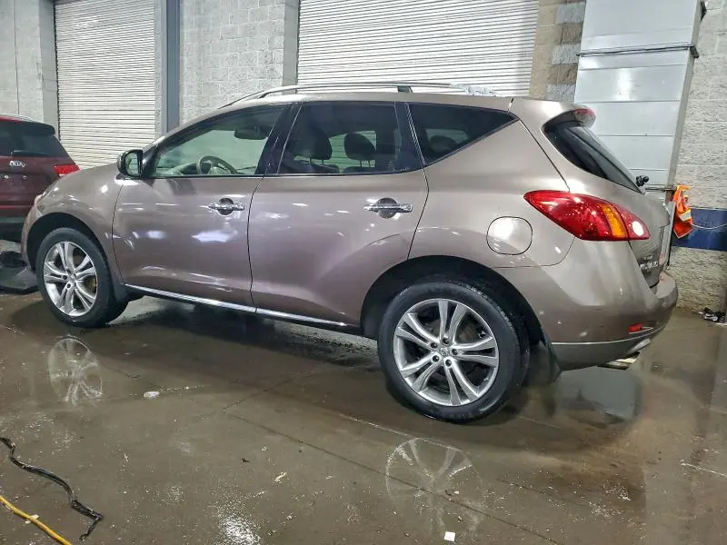 2010 NISSAN MURANO S  