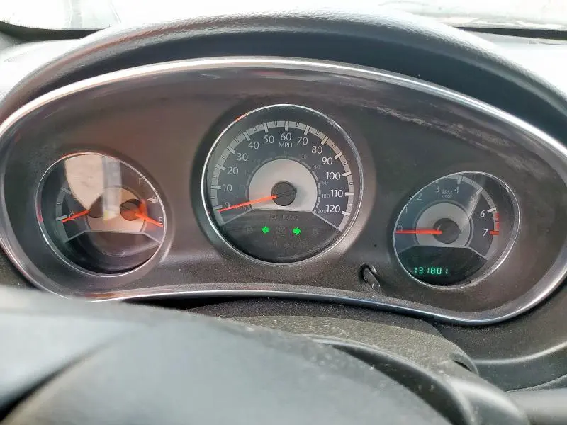 2014 CHRYSLER 200 LX  