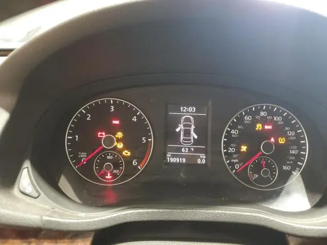 2013 VOLKSWAGEN PASSAT SEL  