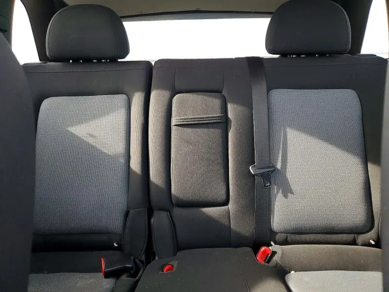 2014 CHEVROLET CAPTIVA LS  