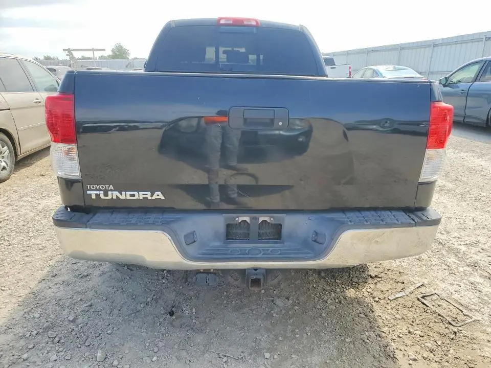2011 TOYOTA TUNDRA DOUBLE CAB SR5  