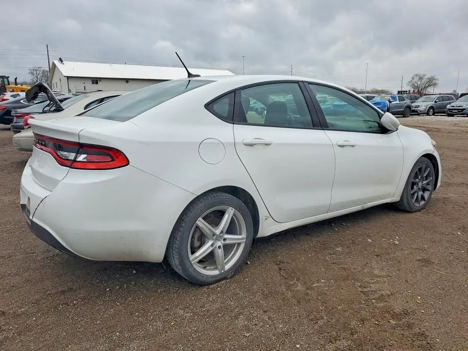 2016 DODGE DART SE  