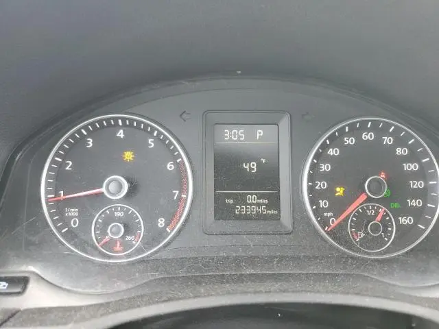 2010 VOLKSWAGEN JETTA SE  