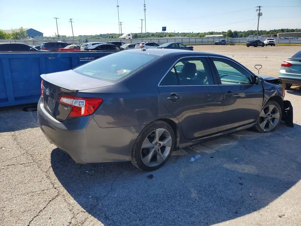2014 TOYOTA CAMRY SE SPORT  