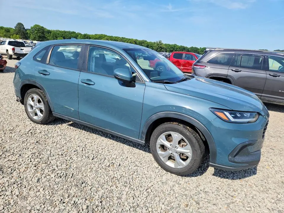 2023 HONDA HR-V LX  