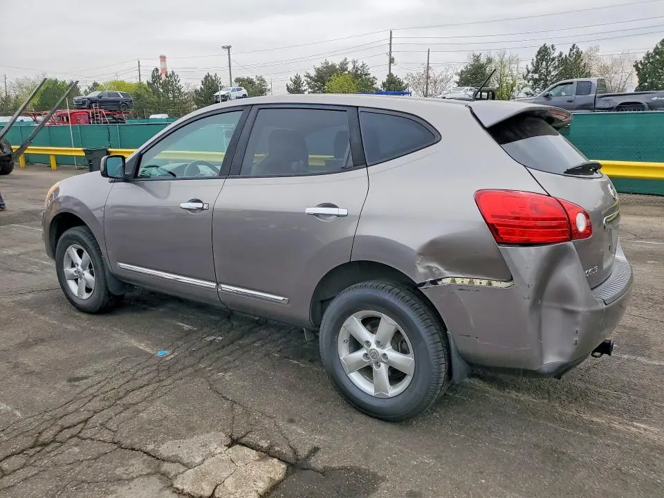2013 NISSAN ROGUE S  