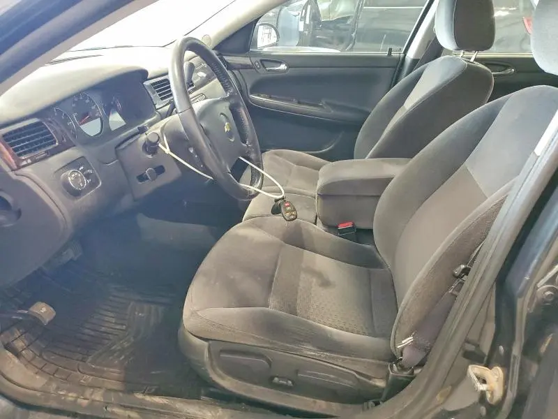 2013 CHEVROLET IMPALA LT  