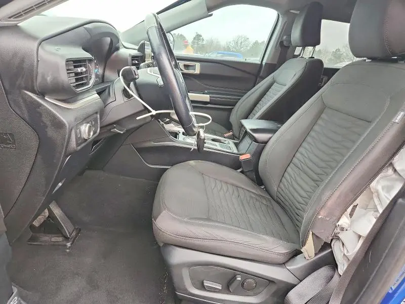 2021 FORD EXPLORER XLT  