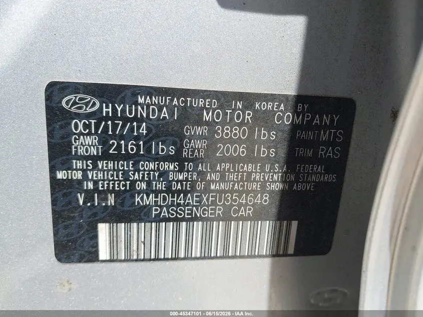 2015 HYUNDAI ELANTRA SE