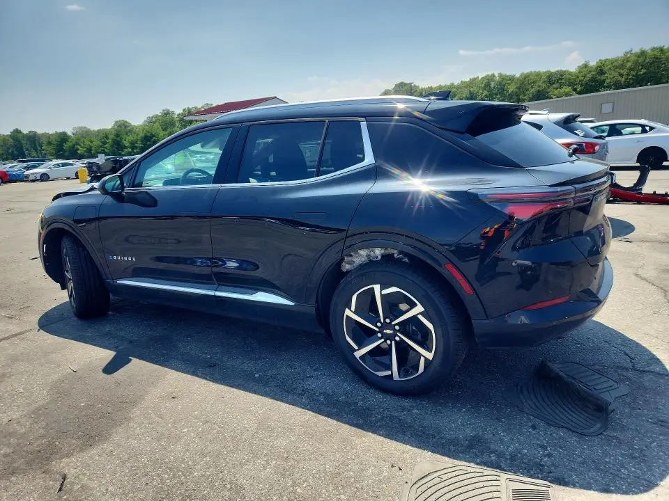 2025 CHEVROLET EQUINOX LT  