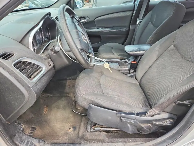 2012 DODGE AVENGER SE  