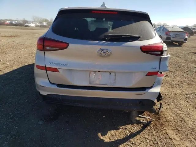 2020 HYUNDAI TUCSON SE  