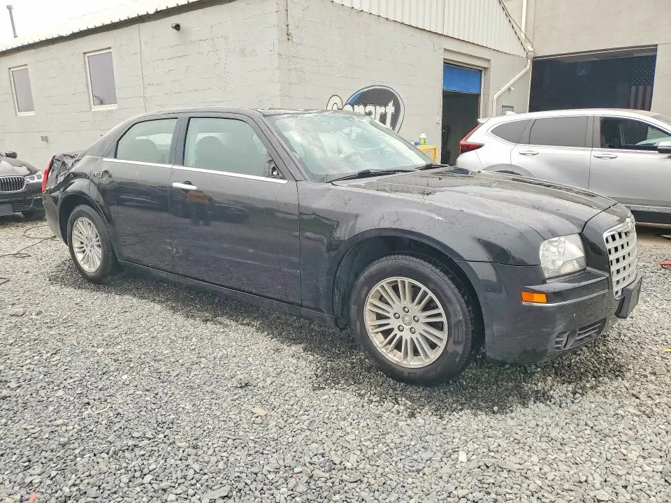 2010 CHRYSLER 300 TOURING  