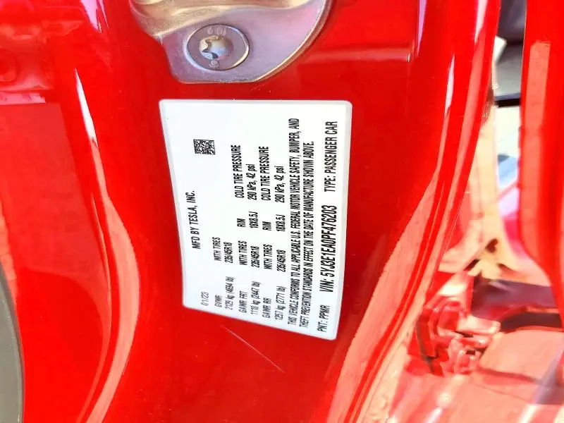 2023 TESLA MODEL 3   