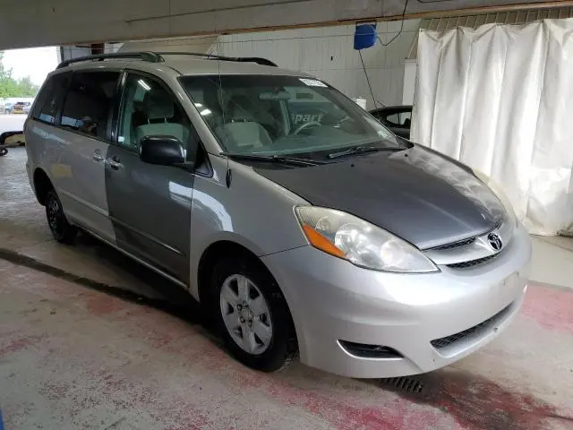 2010 TOYOTA SIENNA CE  
