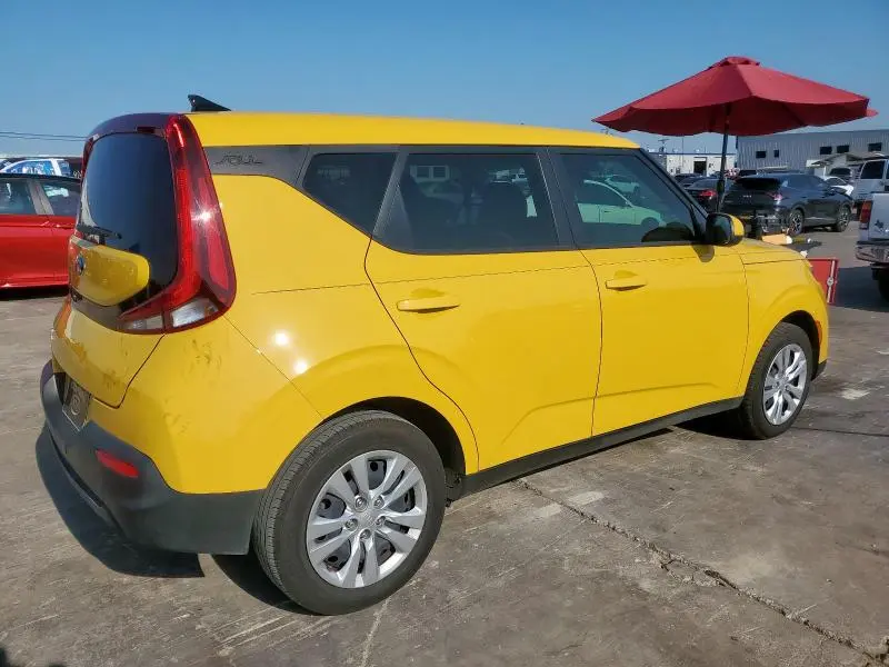 2020 KIA SOUL LX  