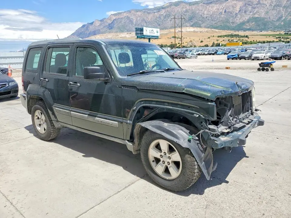 2012 JEEP LIBERTY SPORT  
