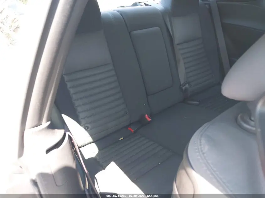 2012 DODGE CHALLENGER SXT