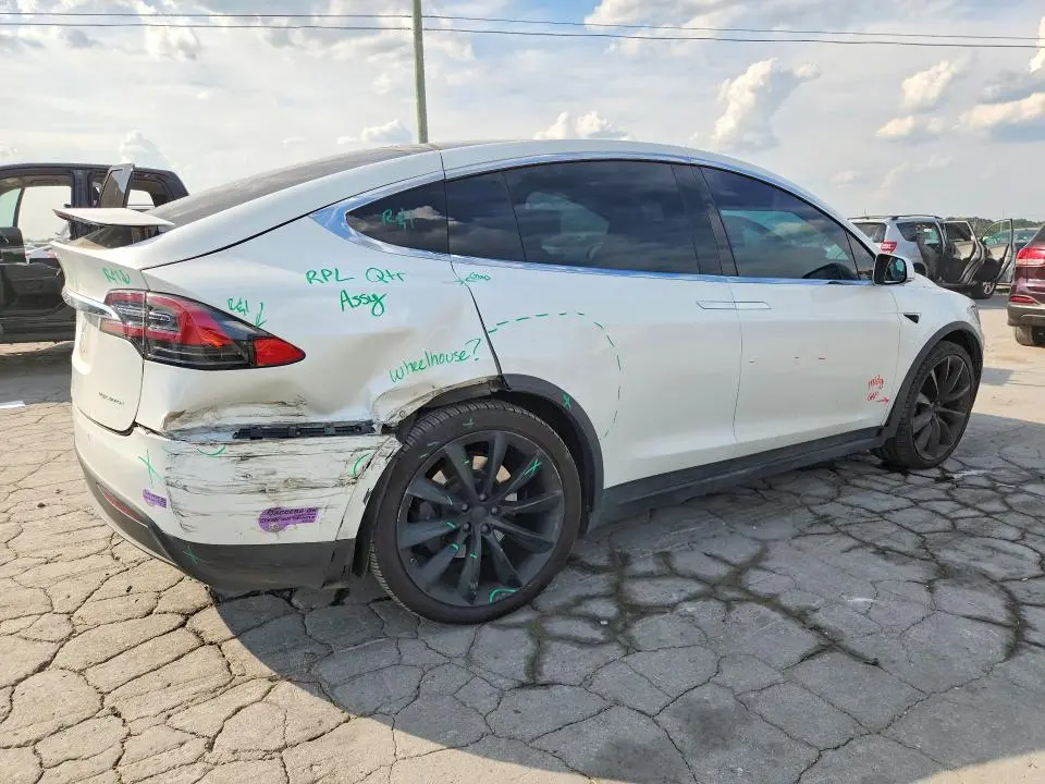 2019 TESLA MODEL X   