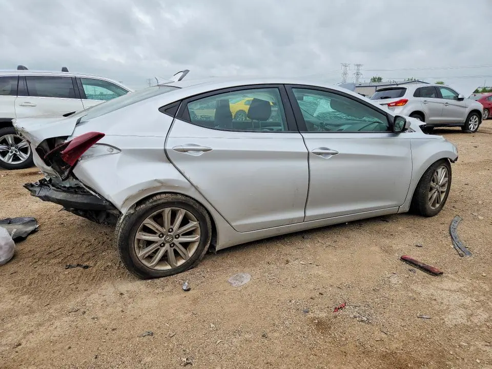 2015 HYUNDAI ELANTRA SE  