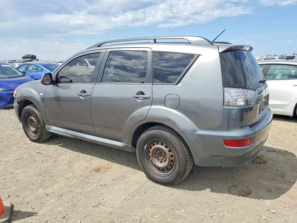 2011 MITSUBISHI OUTLANDER ES  
