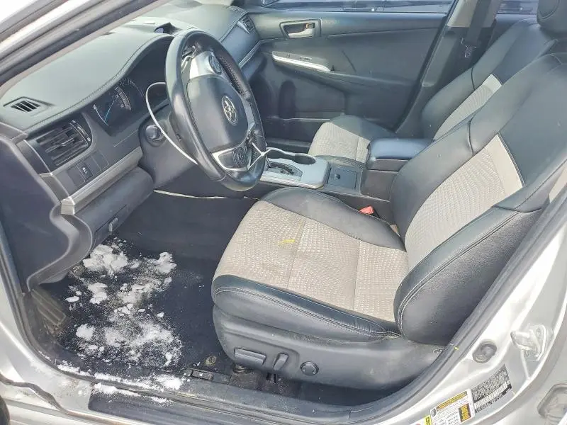 2012 TOYOTA CAMRY SE  