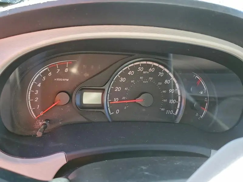 2011 TOYOTA SIENNA BASE  