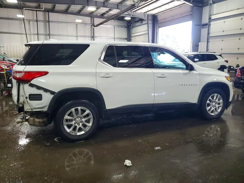 2021 CHEVROLET TRAVERSE LS  