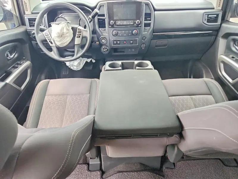 2023 NISSAN TITAN S  
