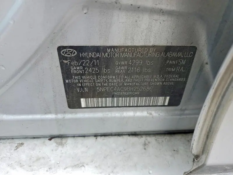 2011 HYUNDAI SONATA LIMITED  