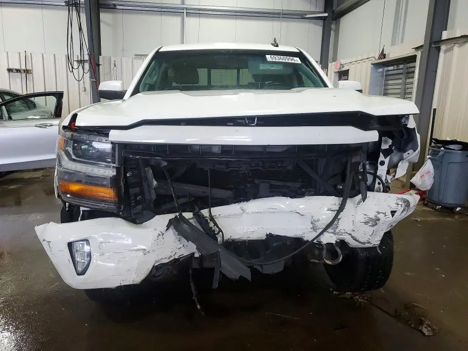 2017 CHEVROLET SILVERADO K1500 LT  