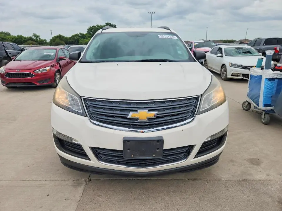 2015 CHEVROLET TRAVERSE LS  