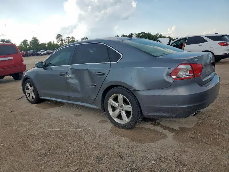 2012 VOLKSWAGEN PASSAT SE  