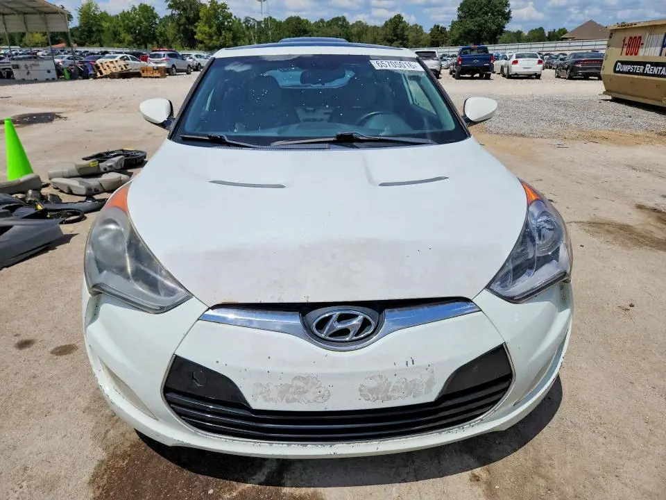 2013 HYUNDAI VELOSTER BASE  
