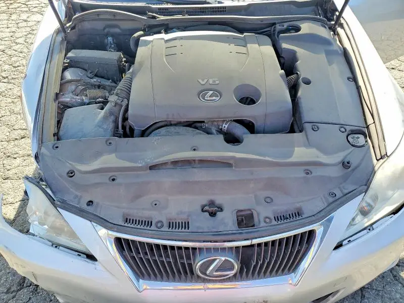 2011 LEXUS IS 250  